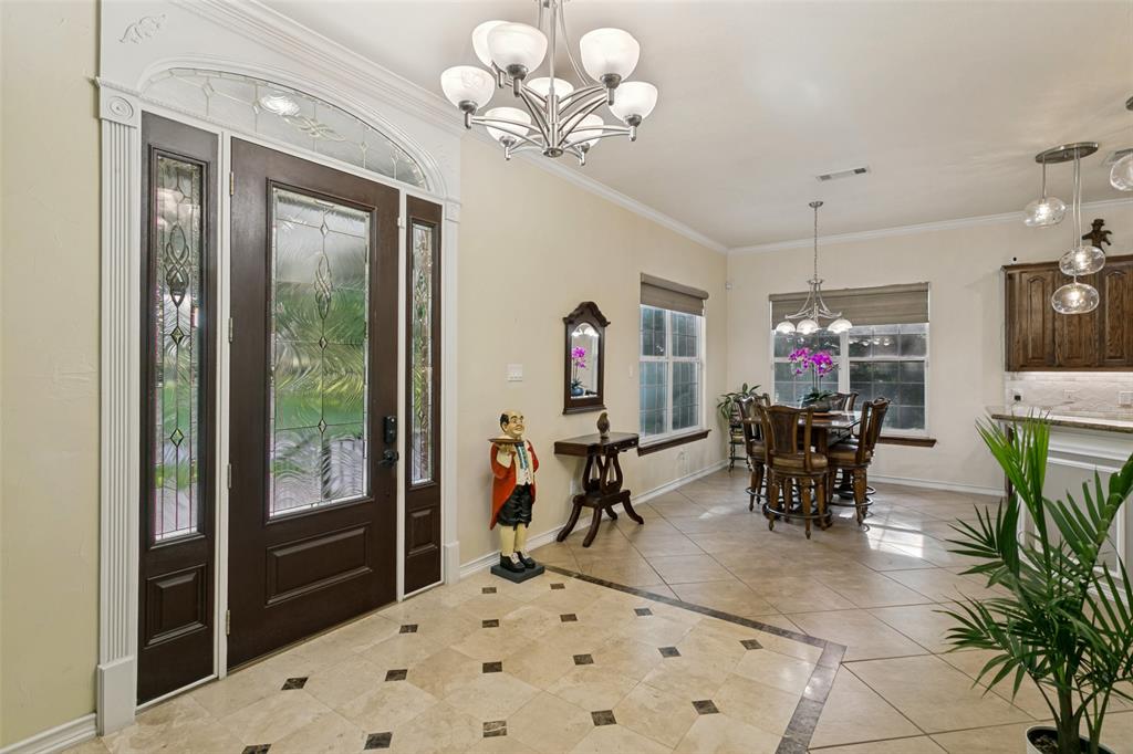 1290 Fox Lane Property Photo 4