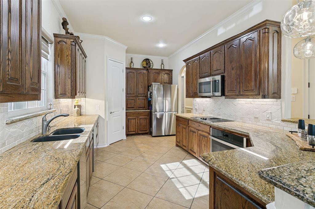 1290 Fox Lane Property Photo 9