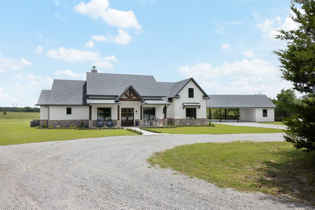 3738 Country Road 222 Property Photo 5