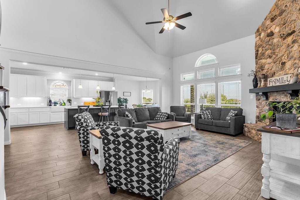 700 Lawndale Street Property Photo 16