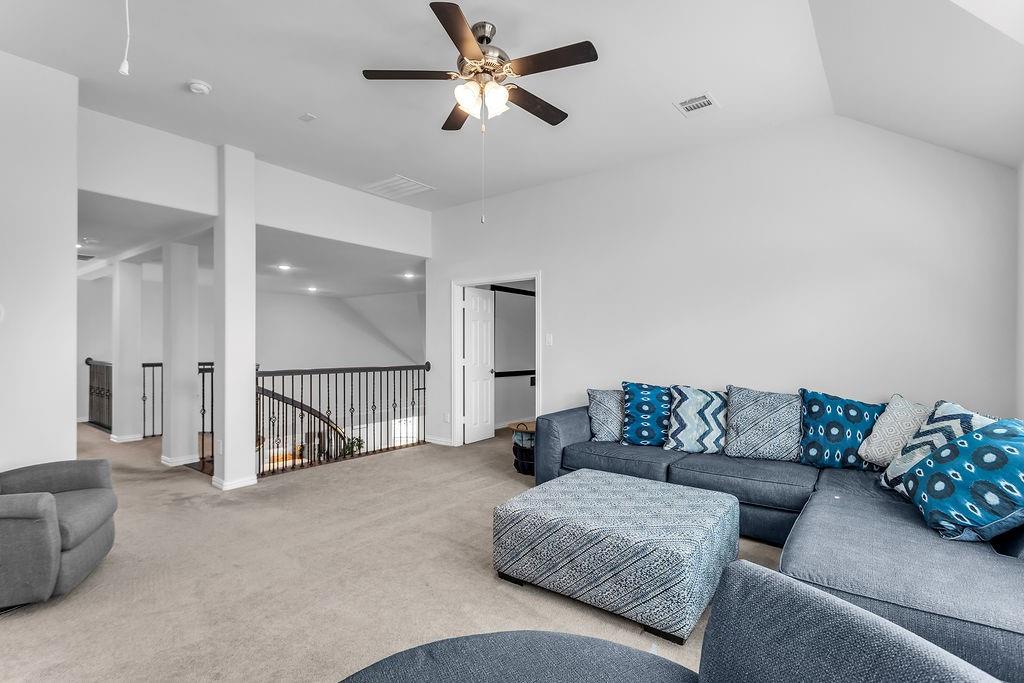 700 Lawndale Street Property Photo 28