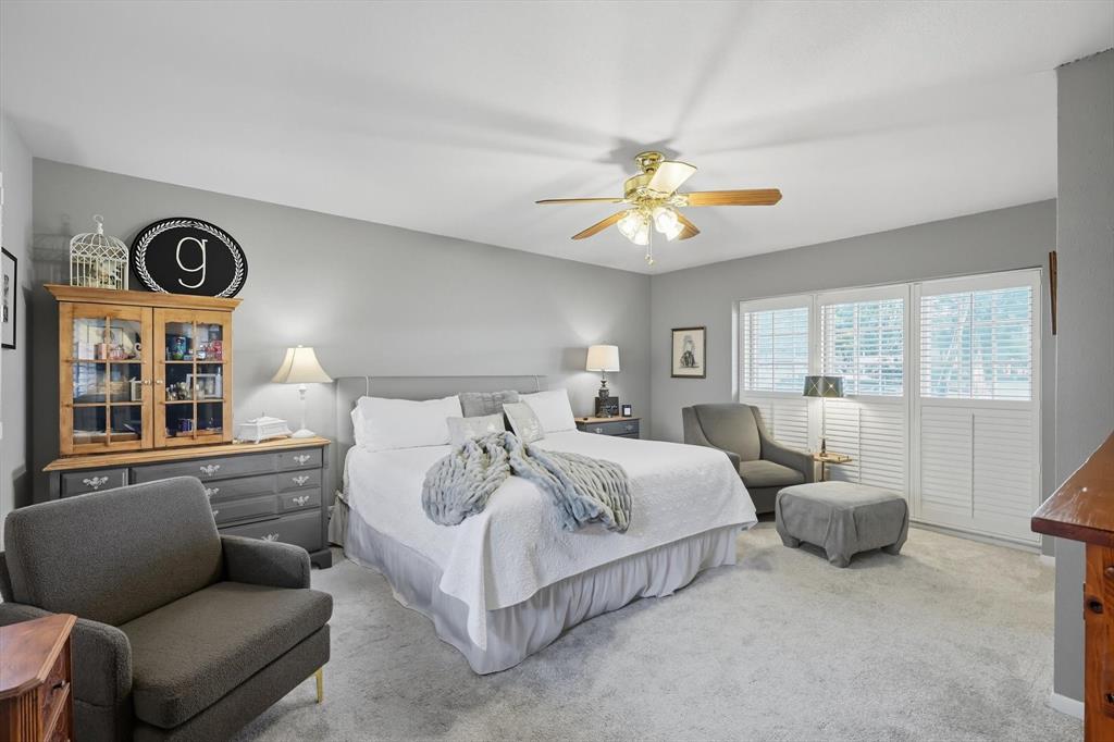300 E Main Street Property Photo 25