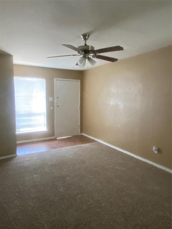 511 Seaside Drive Property Photo 2