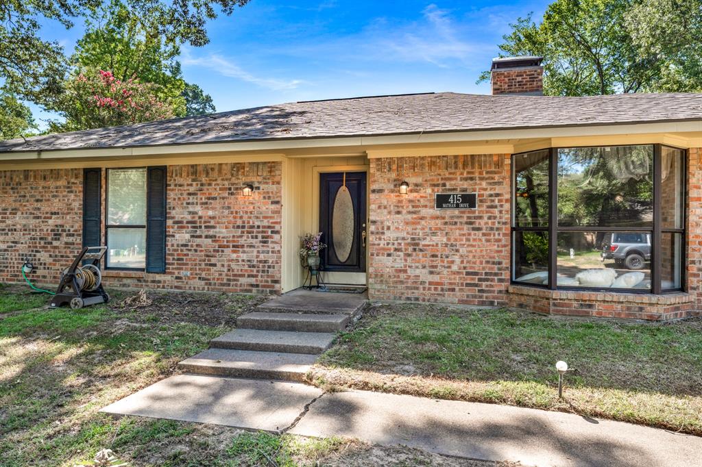 415 Nathan Drive Property Photo 4