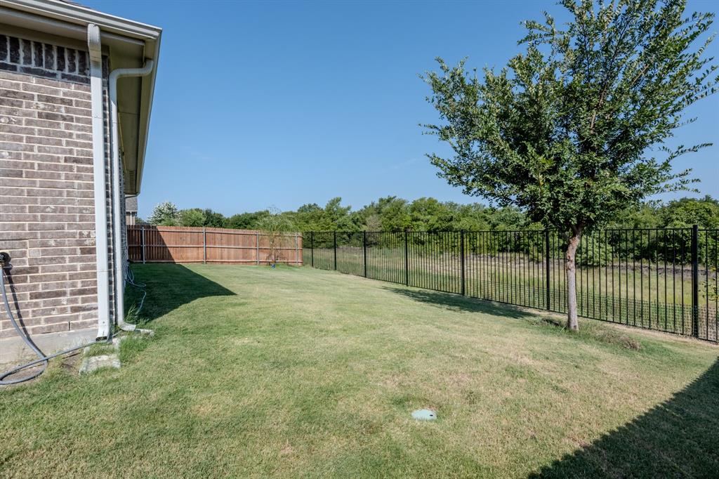 15124 Devonne Drive Property Photo 17