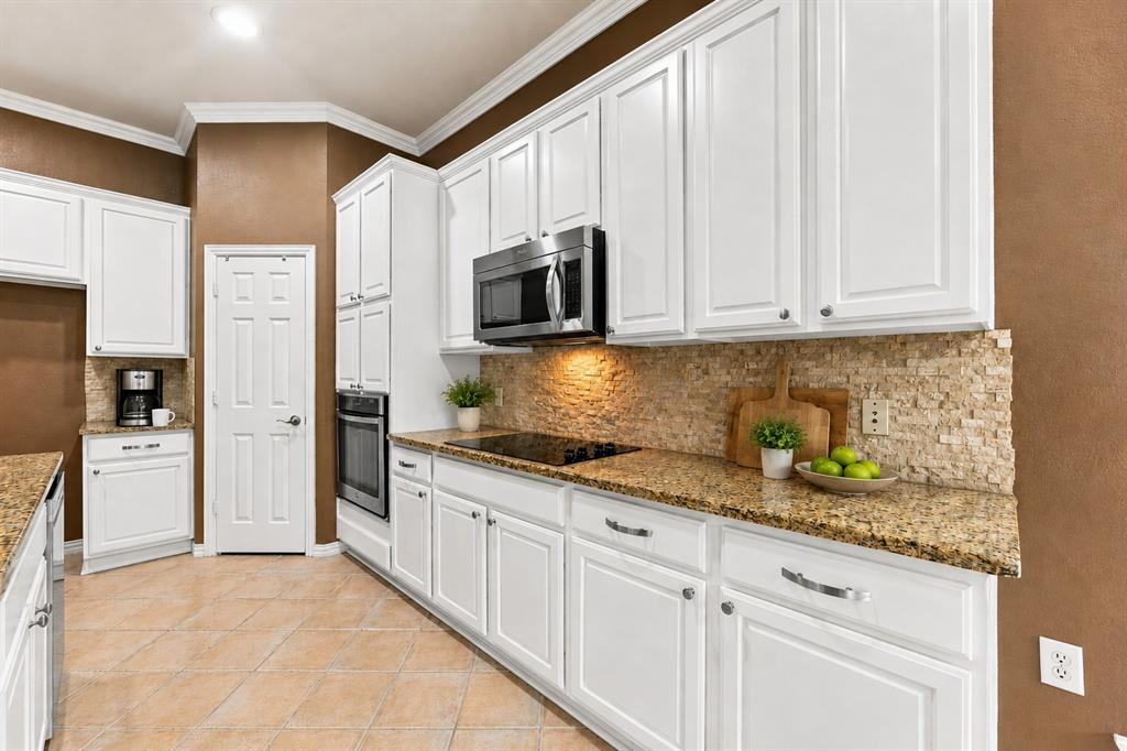1385 Sagebrook Drive Property Photo 3