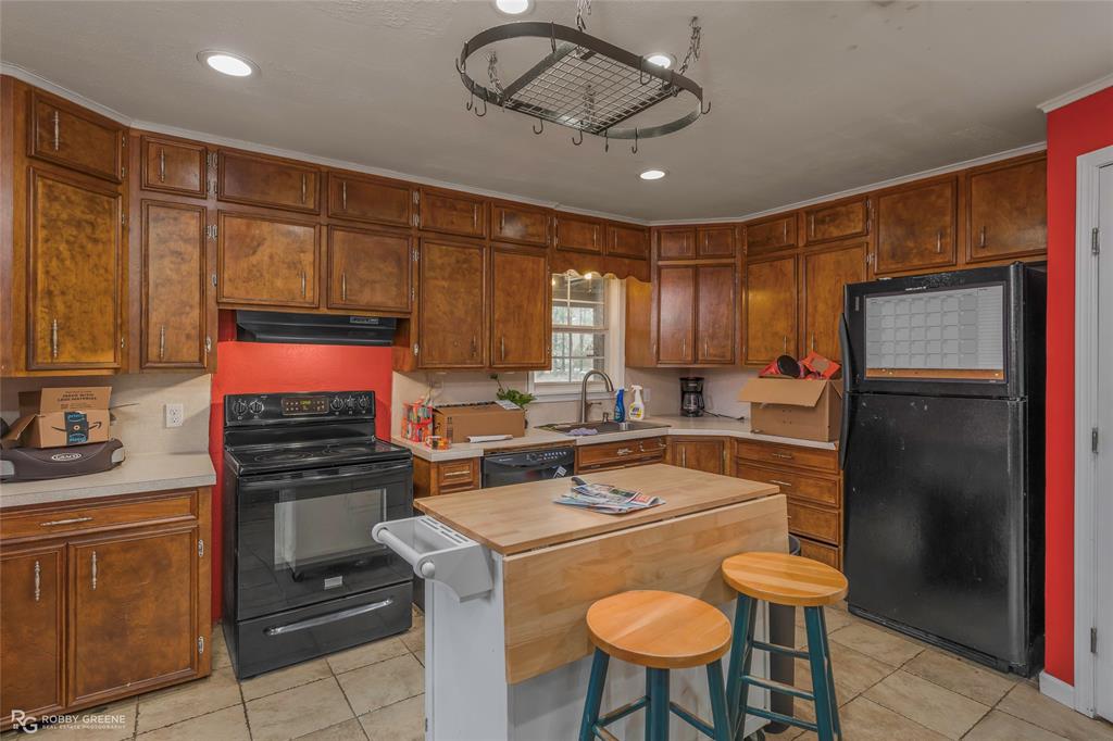 158 Edwards Road Property Photo 5