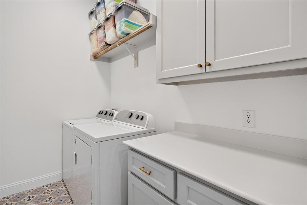 109 Harlan Court Property Photo 34