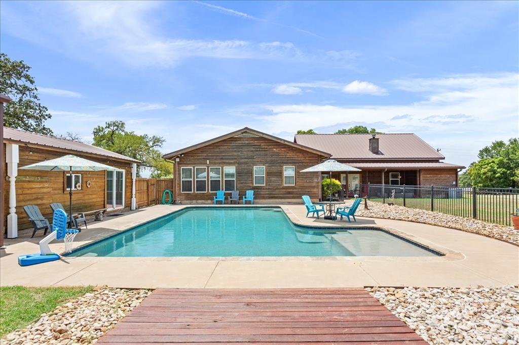 174 Ross Road Spur Property Photo 1