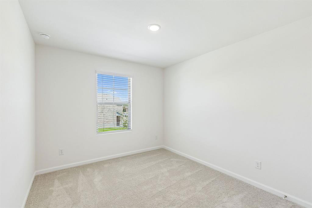 852 Hillcrest Boulevard Property Photo 19