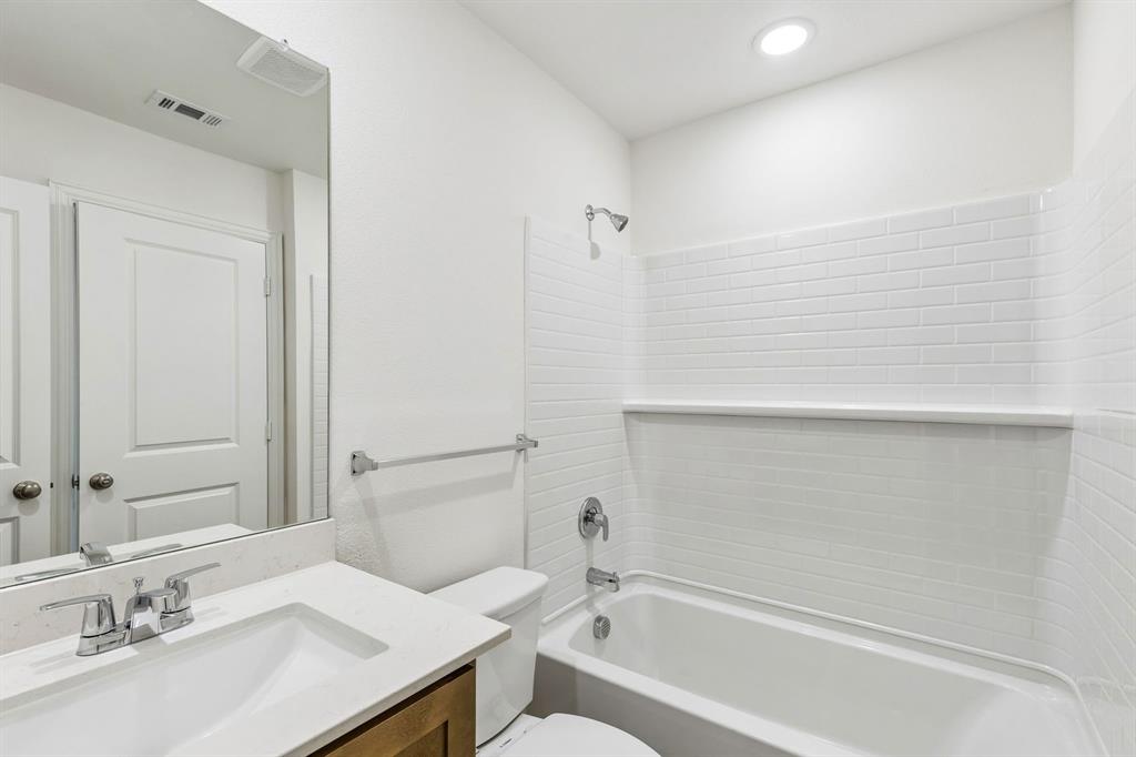 852 Hillcrest Boulevard Property Photo 20