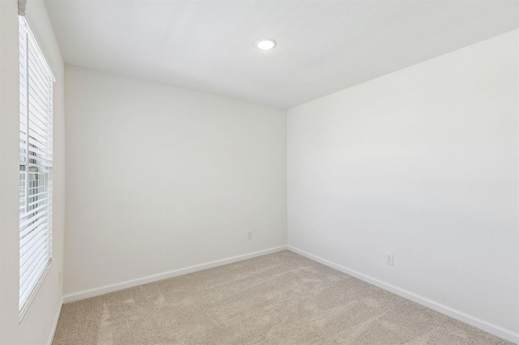 852 Hillcrest Boulevard Property Photo 21
