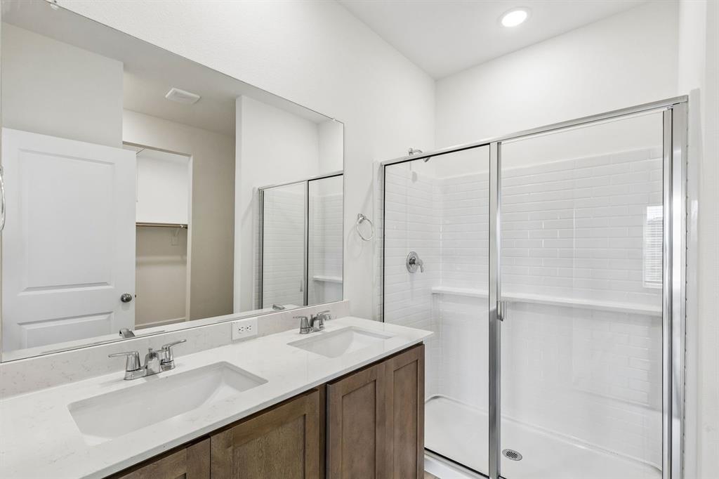 852 Hillcrest Boulevard Property Photo 35