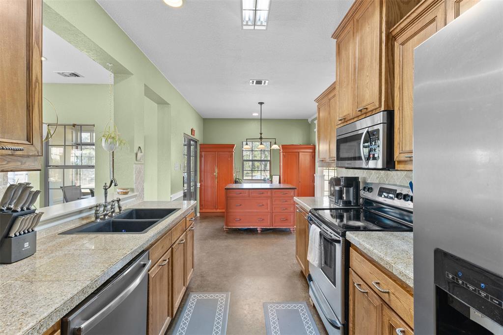 325 Bolton Road Property Photo 16