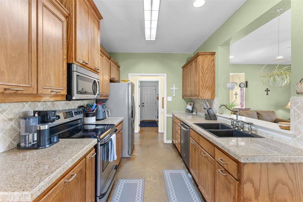 325 Bolton Road Property Photo 17