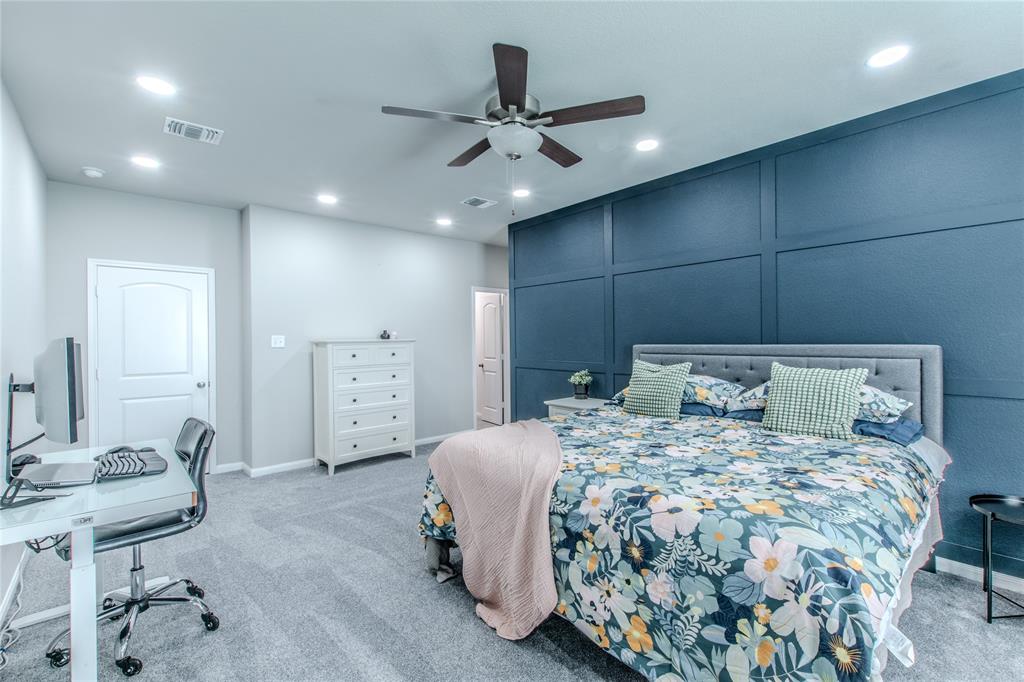 7514 Broadmoor Cove Property Photo 14