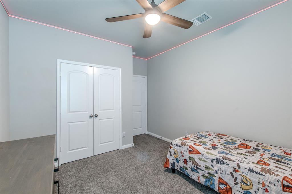 7514 Broadmoor Cove Property Photo 21