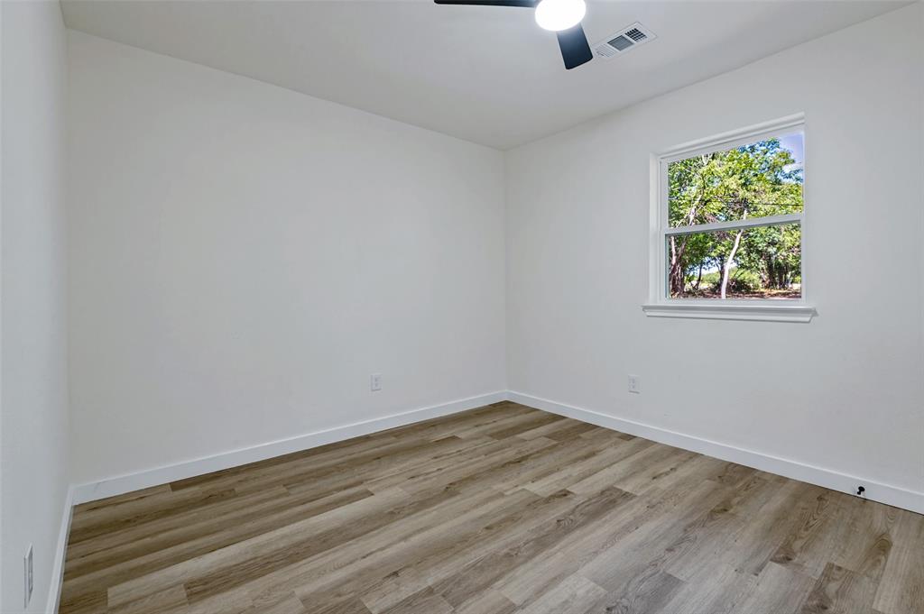1631 Western Park Court Property Photo 17