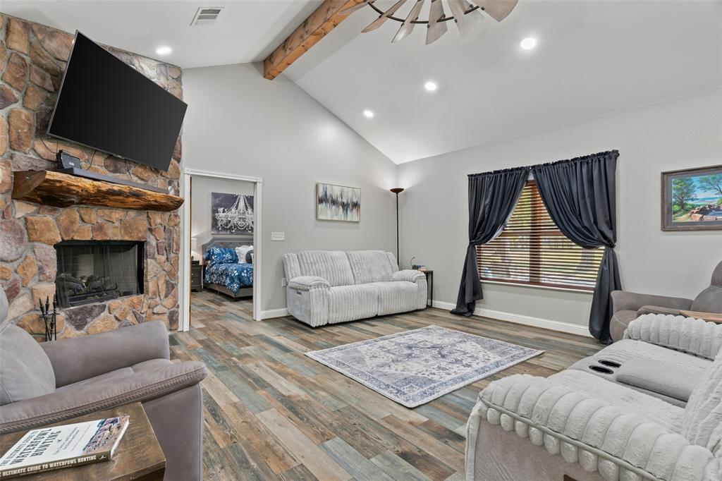 3374 Fm 1652 Property Photo 6