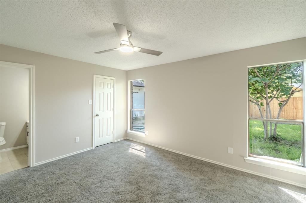 1514 Hindsdale Drive Property Photo 10