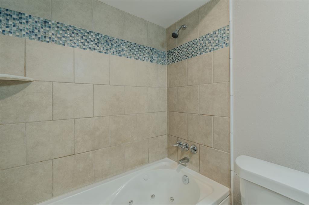 1514 Hindsdale Drive Property Photo 12