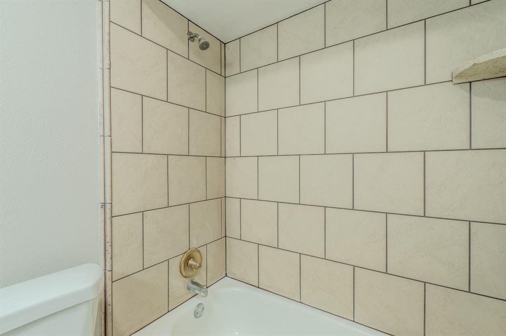 1514 Hindsdale Drive Property Photo 16
