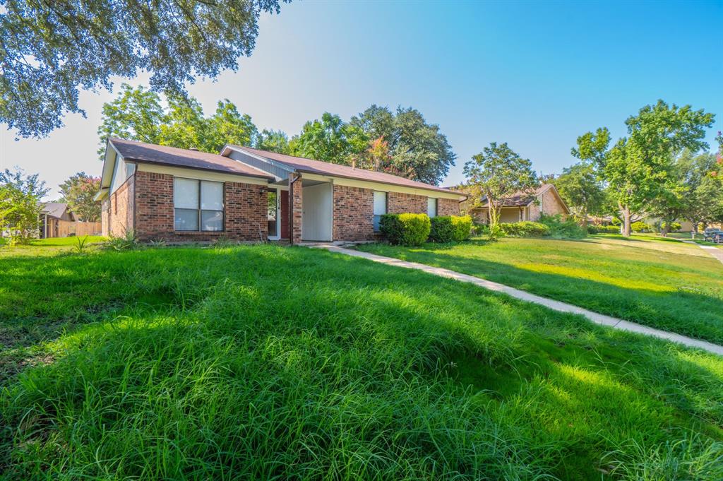 1514 Hindsdale Drive Property Photo 21