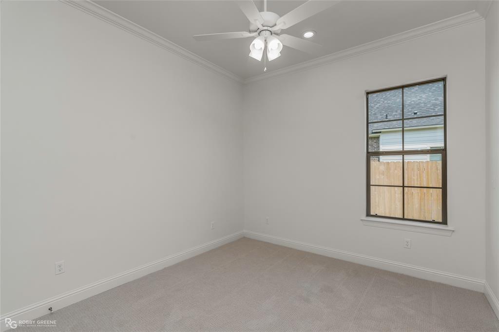 306 Elbow Slough Property Photo 29