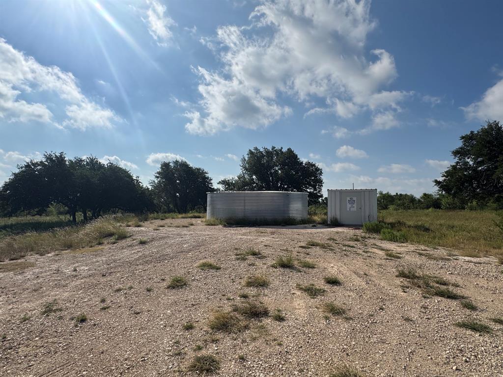 7770 Buck Ridge Road Property Photo 3