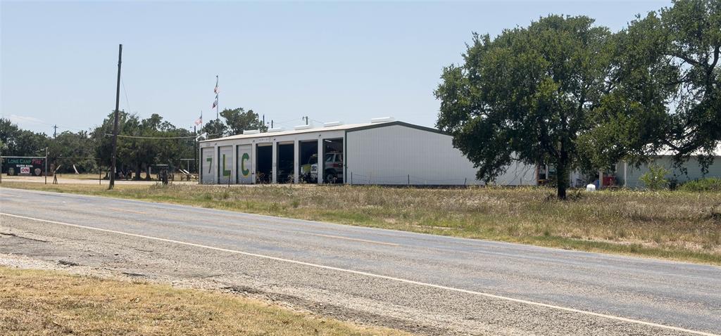 7155 S Fm 4 Property Photo 9