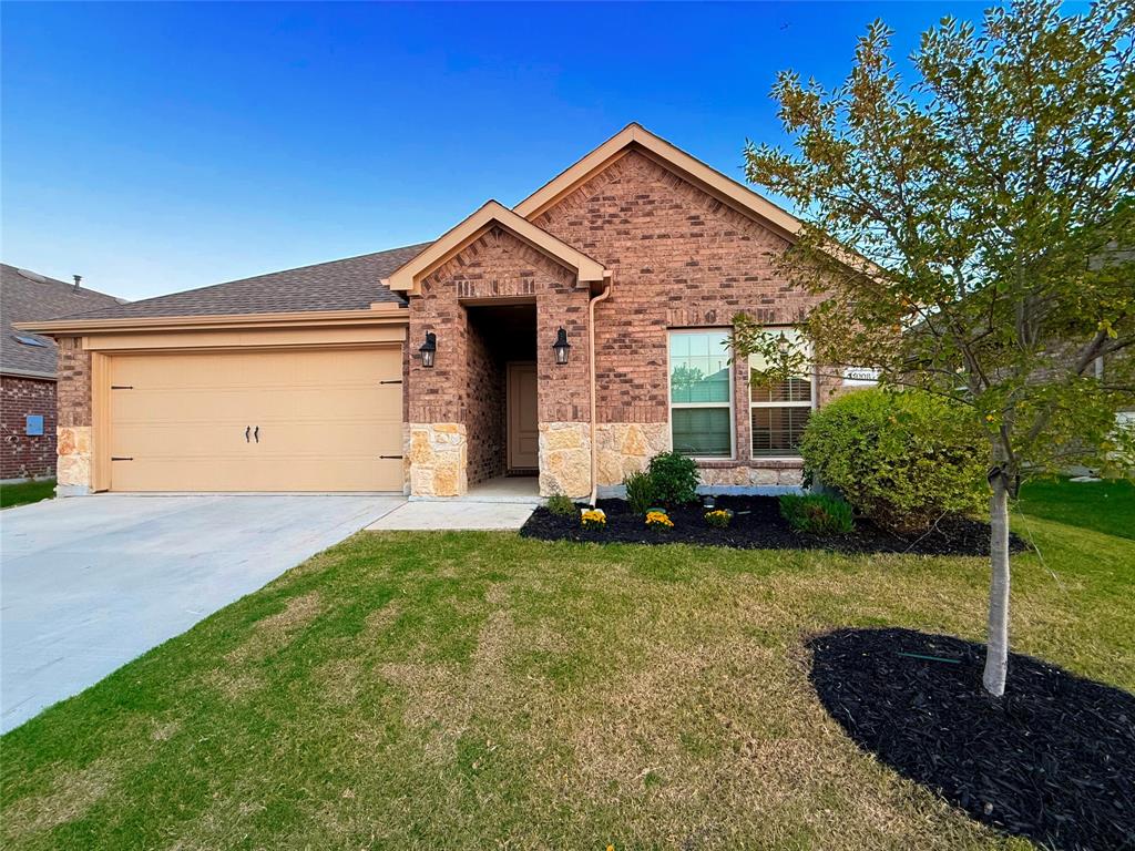 11008 Summer Rain Boulevard Property Photo 1