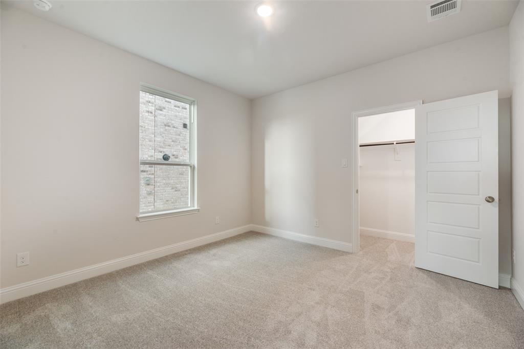 4112 Picton Avenue Property Photo 26
