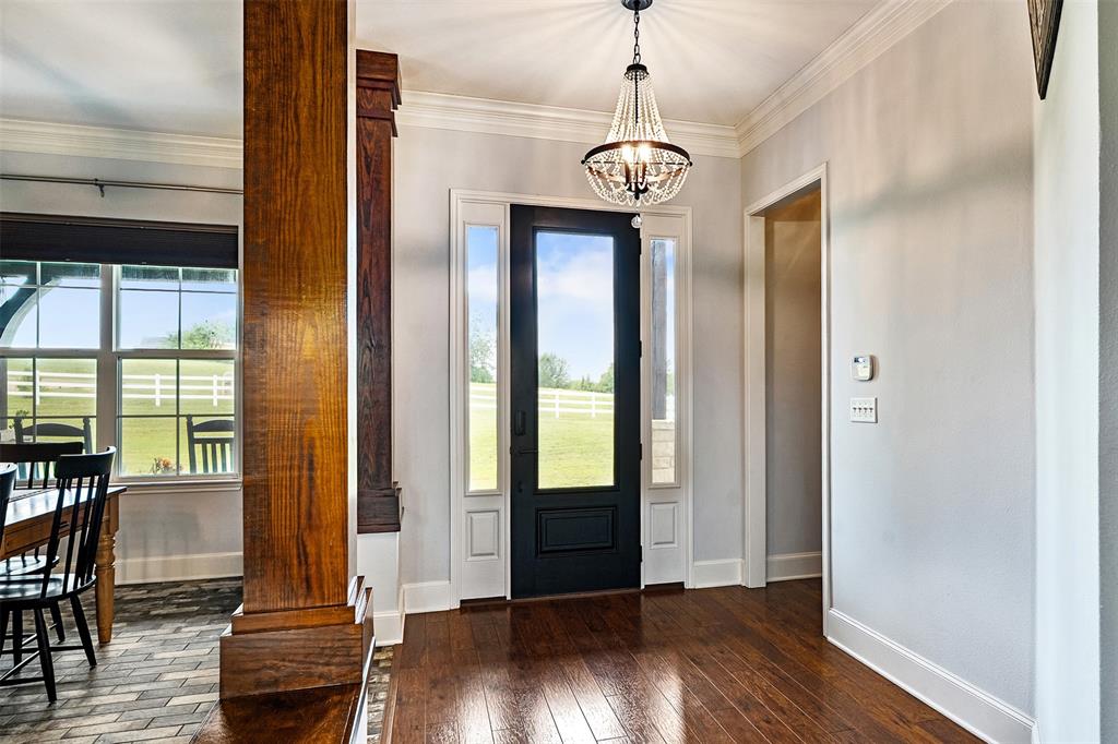 6870 Shore Crest Way Property Photo 3