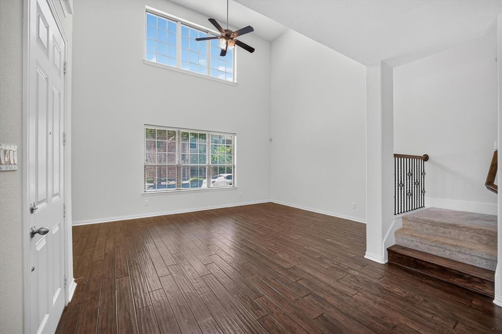 233 Brick Row Drive Property Photo 3