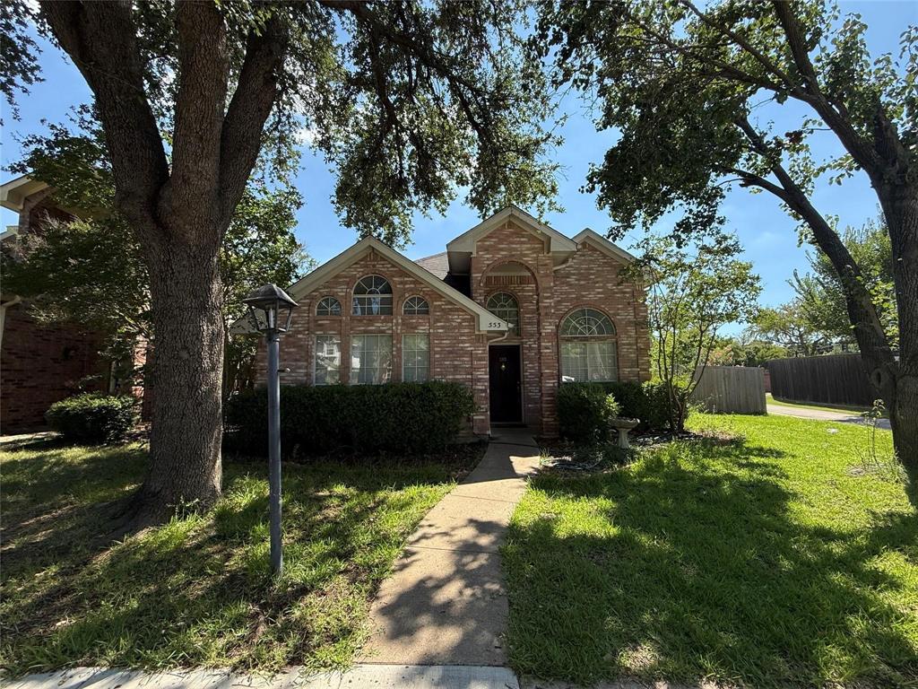 553 Raintree Circle Property Photo 1