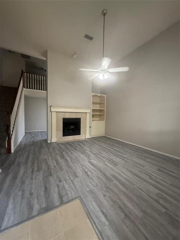 553 Raintree Circle Property Photo 3