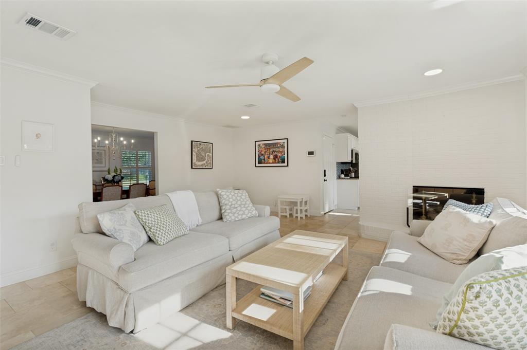 10810 Beauty Lane Property Photo 6