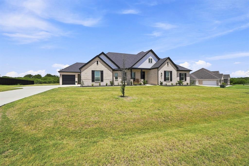 341 Wagon Trail Property Photo 1