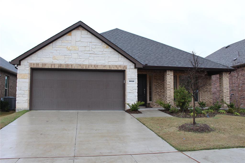 5010 Flanagan Drive Property Photo 1