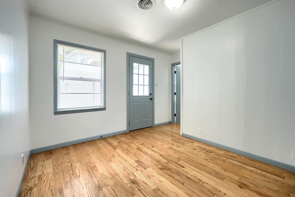 1802 Refinery Road Property Photo 16