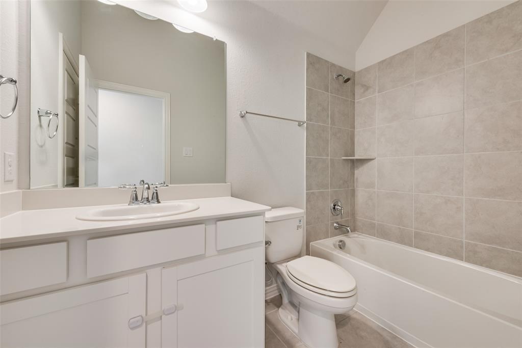 2112 Millwall Drive Property Photo 22