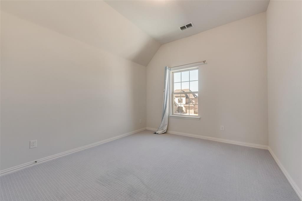 2112 Millwall Drive Property Photo 23