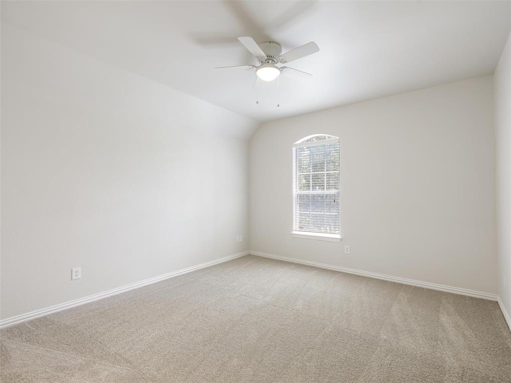 7798 Meadow Hill Drive Property Photo 27