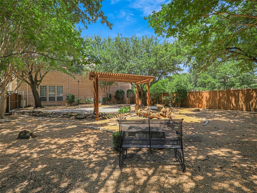 7798 Meadow Hill Drive Property Photo 30