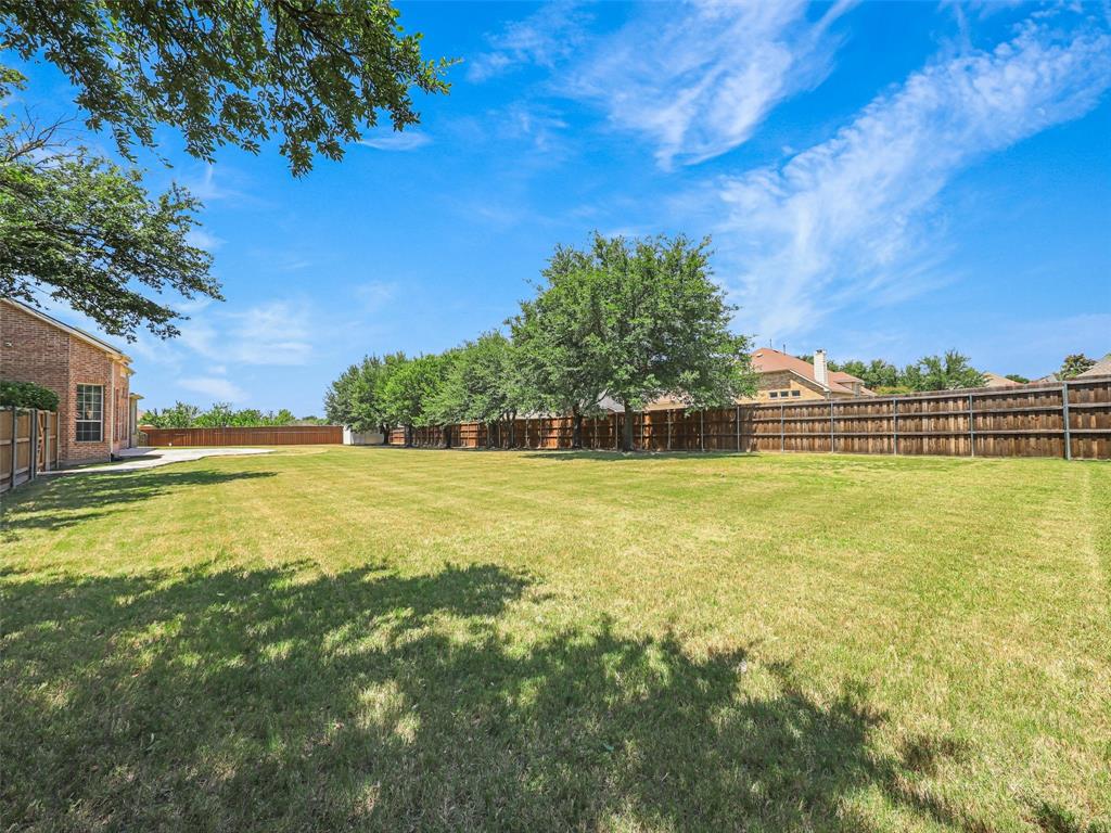 7798 Meadow Hill Drive Property Photo 31