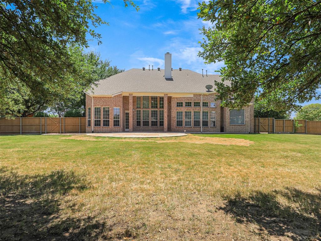 7798 Meadow Hill Drive Property Photo 32