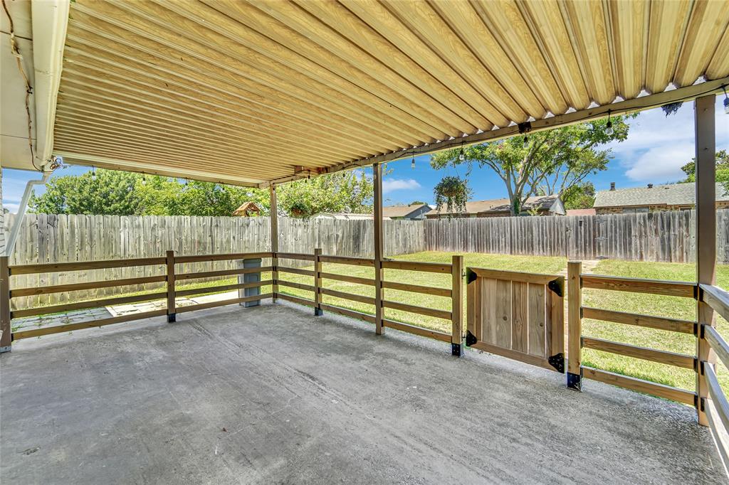 225 Rockcrest Drive Property Photo 20