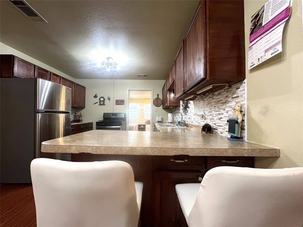 301 Briggs Street Property Photo 11