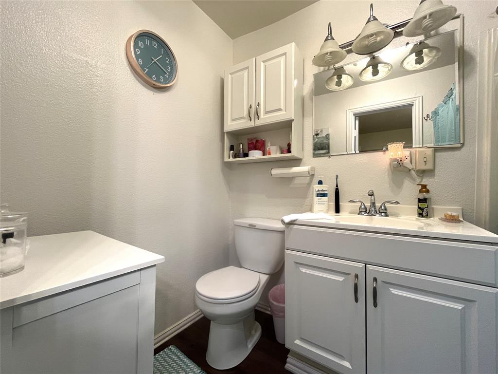 301 Briggs Street Property Photo 17