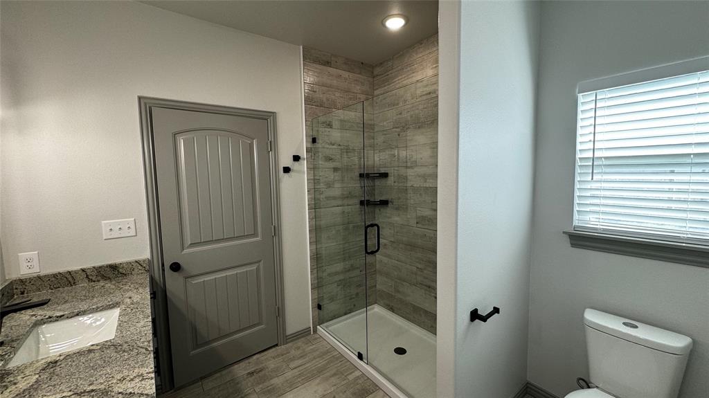 207 S 4th Property Photo 13